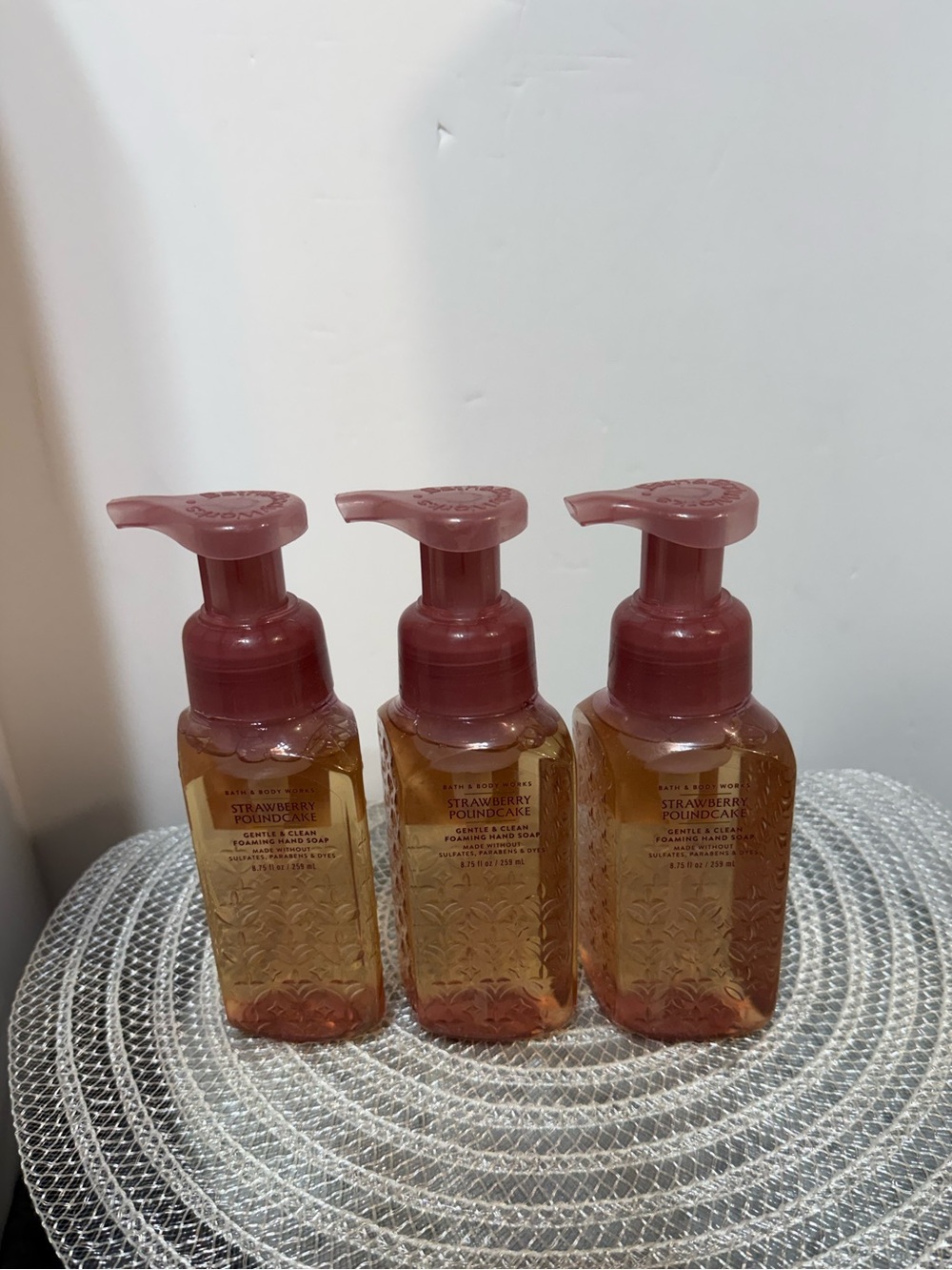 BBW Strawberry Pound Cake Foaming Hand Soap Set of 3 NWT